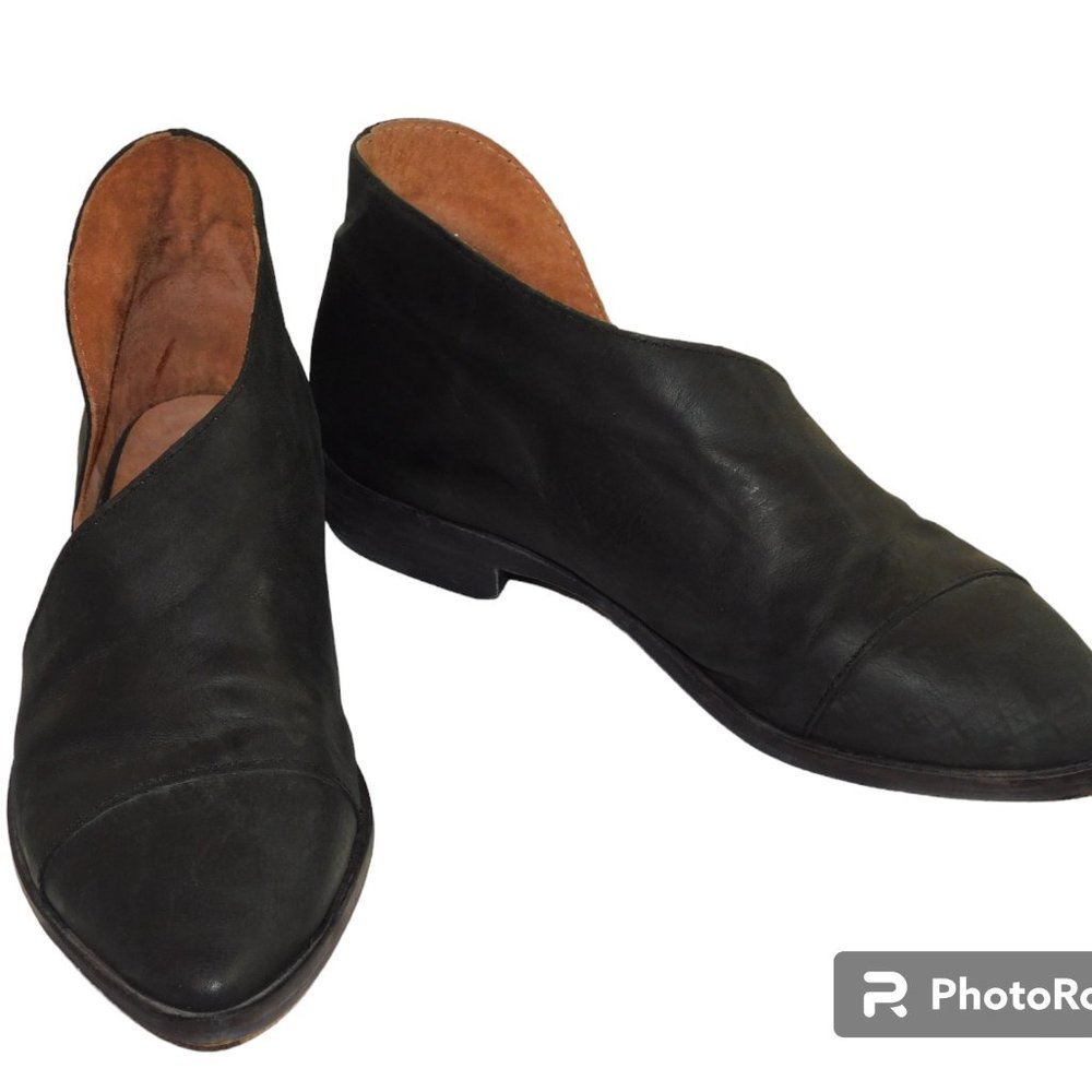 Free People Black Royale Flats Open Side Cutout Size 36 (US Size 6) Bootie